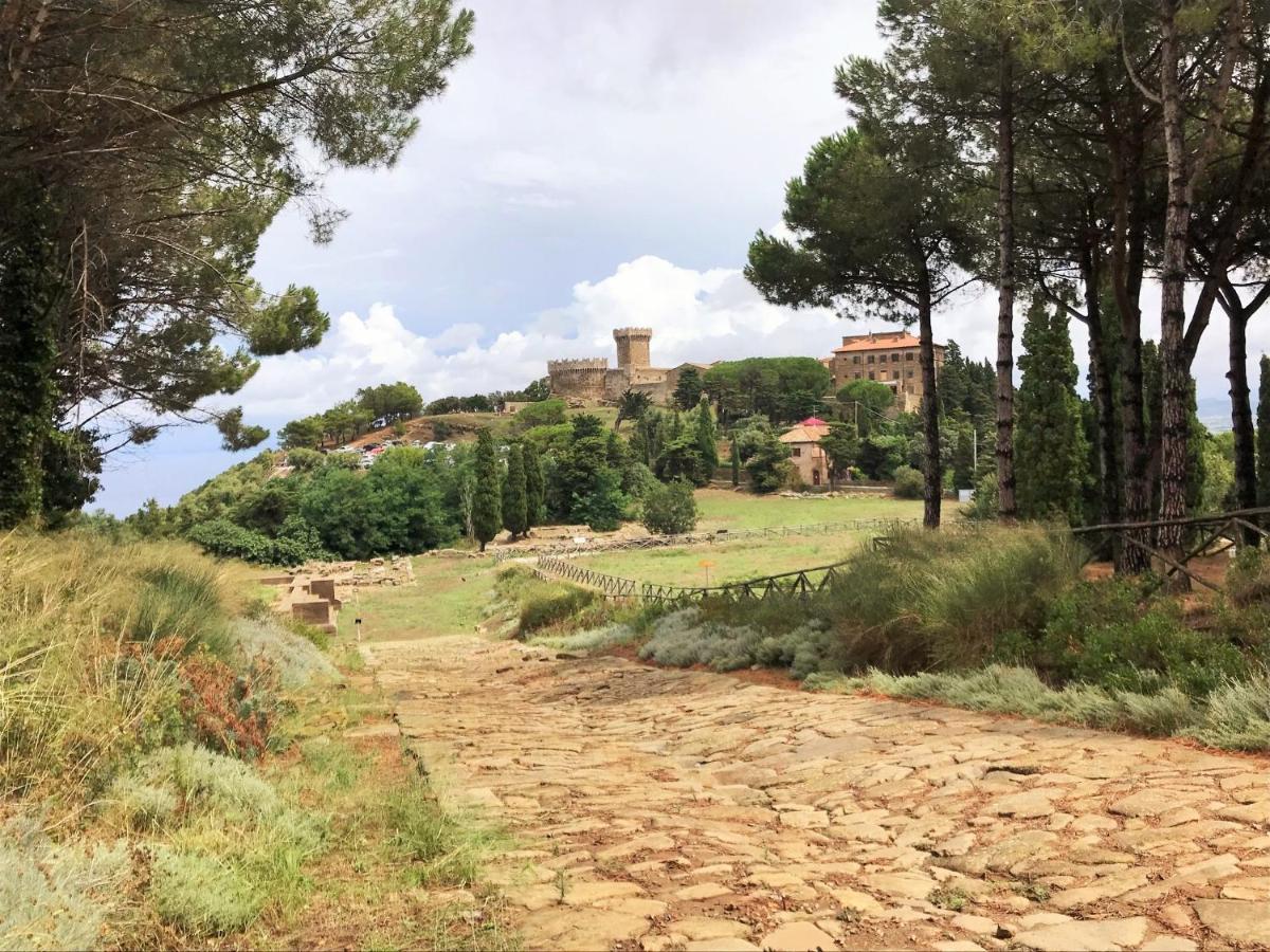 Castello Di Populonia Villa A Mare Exterior foto