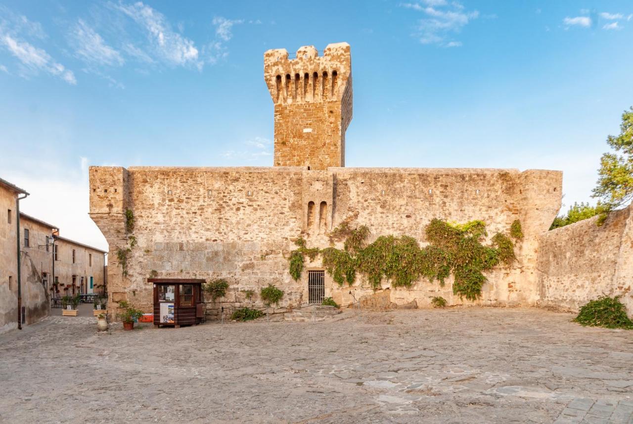 Castello Di Populonia Villa A Mare Exterior foto