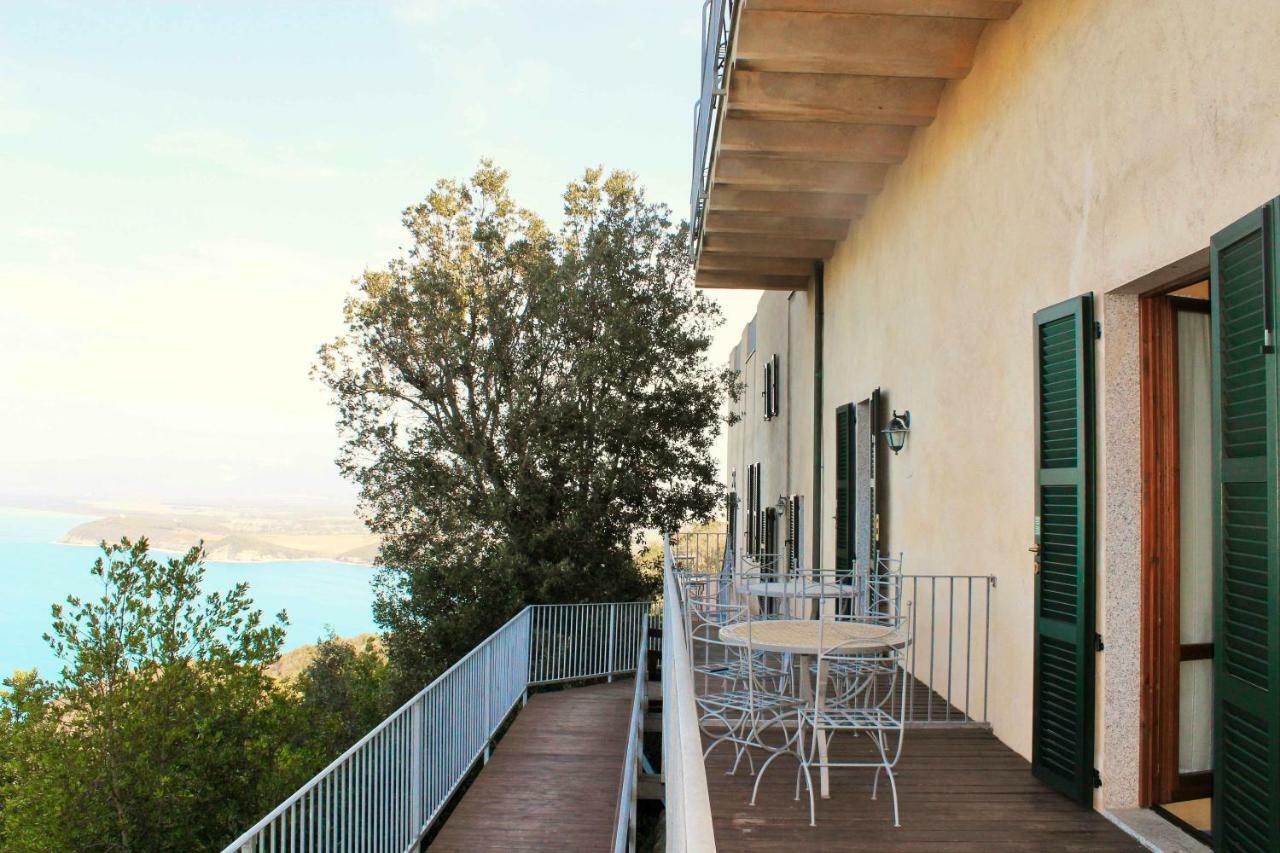 Castello Di Populonia Villa A Mare Exterior foto