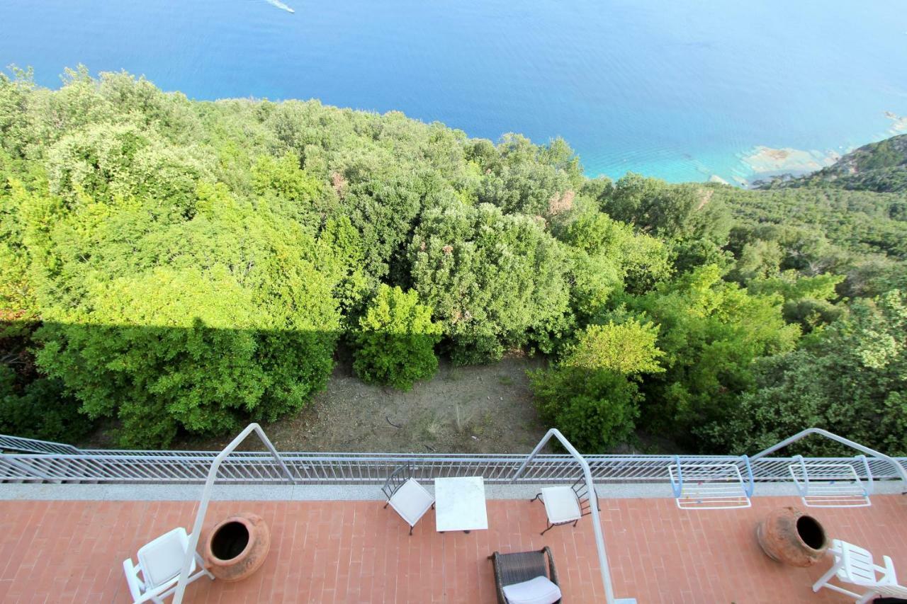 Castello Di Populonia Villa A Mare Exterior foto