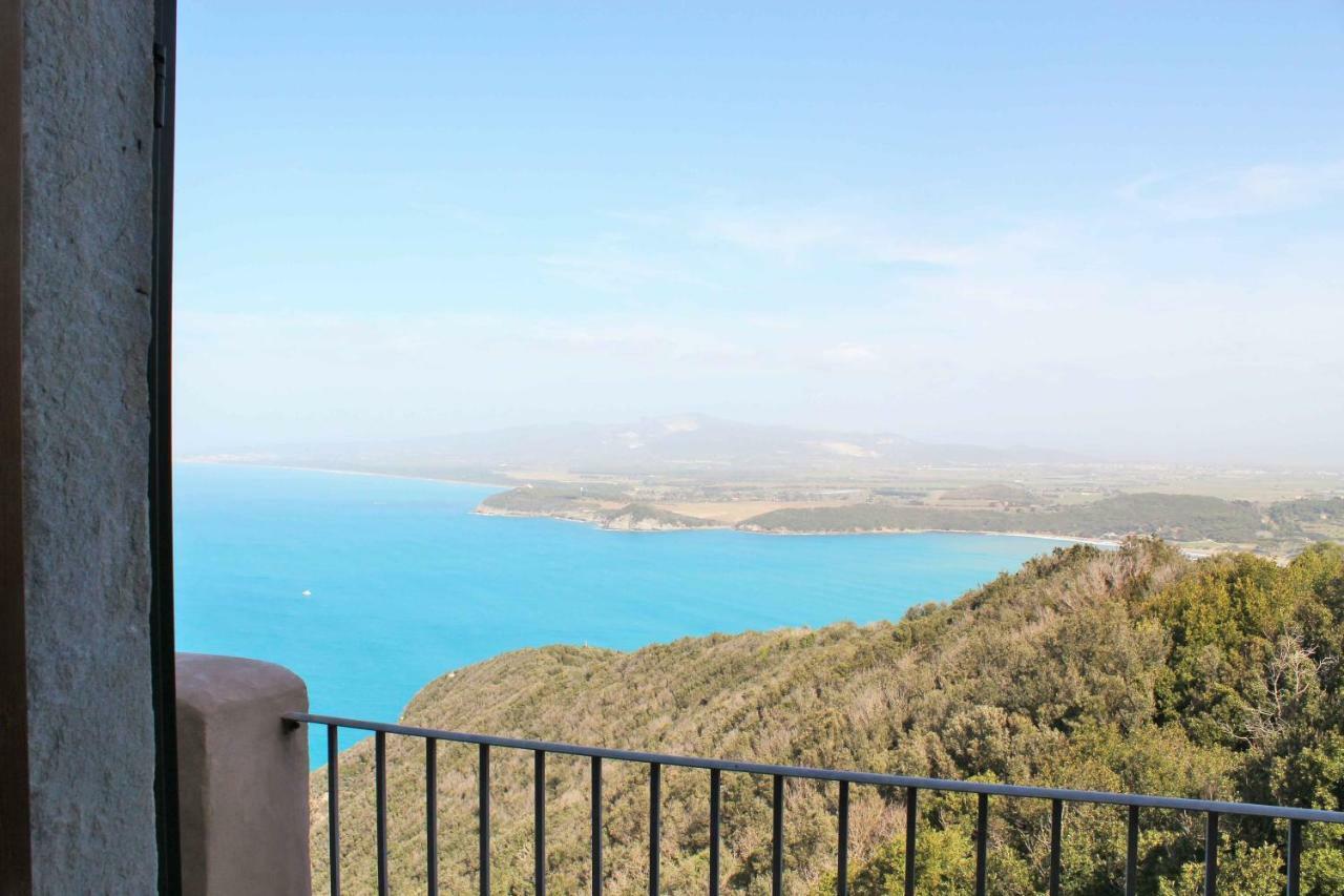 Castello Di Populonia Villa A Mare Exterior foto